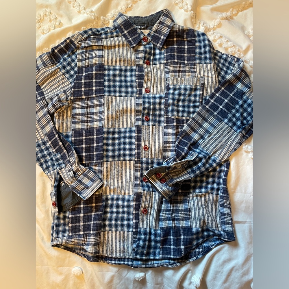 Weatherproof Vintage Navy and White Plaid Shirt